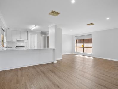 150A Moran Street, Victory Heights WA 6432