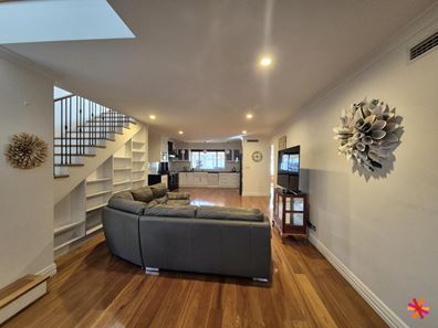 4/52 Tamar Place, Palmyra WA 6157