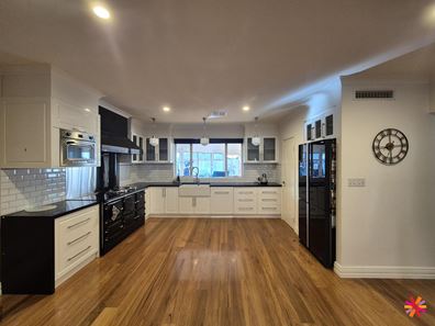 4/52 Tamar Place, Palmyra WA 6157