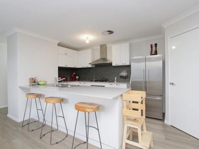 74A Gabriel Street, Cloverdale WA 6105