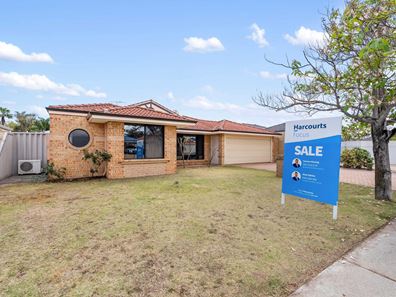 7 Daniel Drive, Canning Vale WA 6155