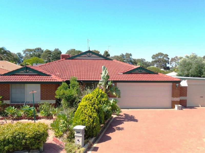 1 Langar Court, Erskine