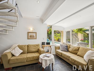 42 Myaree Way, Duncraig WA 6023
