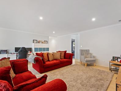 9 Wallaby Parade, Baldivis WA 6171