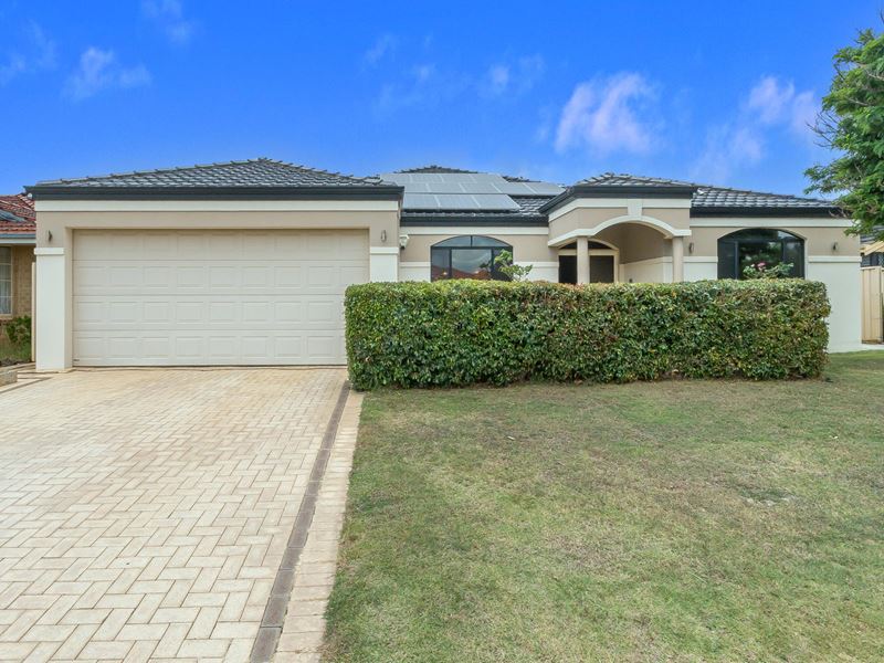 8 Sholto Crescent, Canning Vale