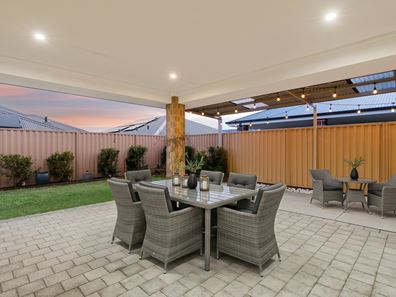 22 Pindipindi Loop, Byford WA 6122