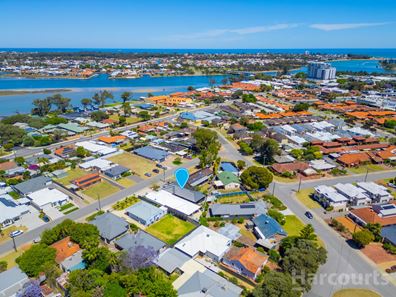 4A Loxton Street, Dudley Park WA 6210