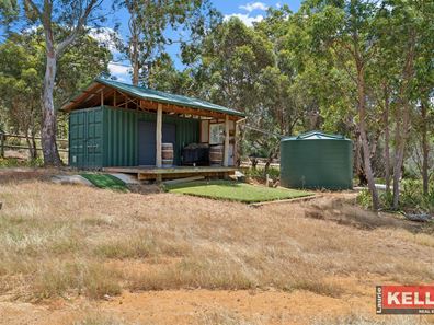 1040 Viveash Road, Swan View WA 6056