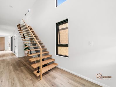 8A Castlereagh Close, Willetton WA 6155