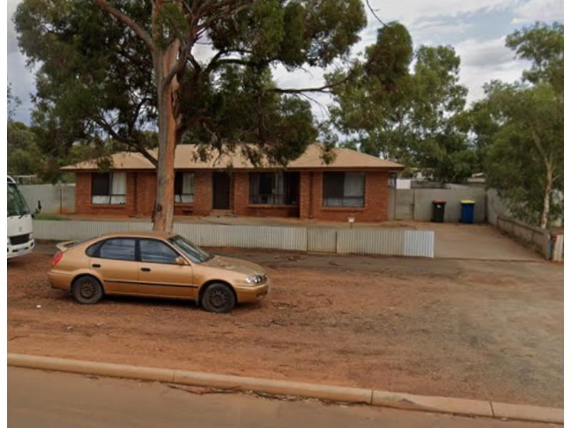 370 Piccadilly Street, West Lamington