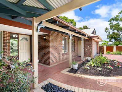 10 Glen Eagles Grove, West Busselton WA 6280