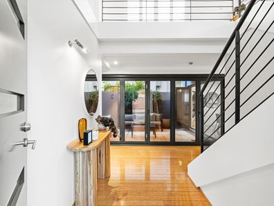 6A Swan Street, North Fremantle WA 6159
