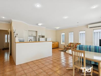 134 Grand Promenade, Doubleview WA 6018