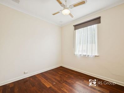 6 Strathearn Road, Forrestfield WA 6058