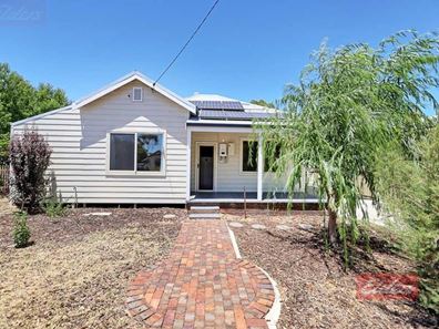 16 Hansard Street, Narrogin WA 6312
