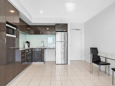 56/1 Rowe Avenue, Rivervale WA 6103