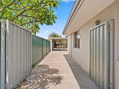 31b Langley St, Rockingham WA 6168