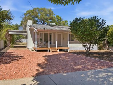 23 Mclarty Street, Dwellingup WA 6213