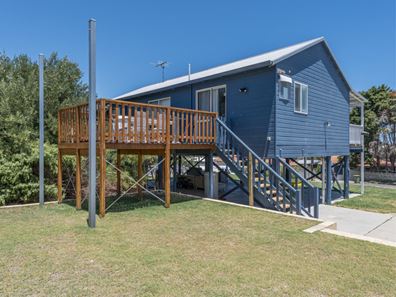 12 Butler Court, Guilderton WA 6041