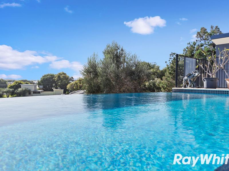 36 Madora Beach Road, Madora Bay