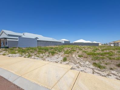 Lot 988, 6 Matilda Bend, Jurien Bay WA 6516