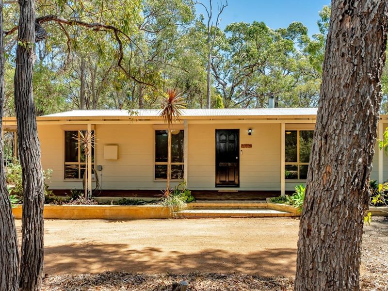 85 Lilydale Road, Chidlow WA 6556