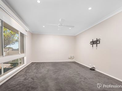 34 Volute Street, Sunset Beach WA 6530