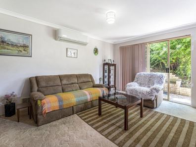 17 Indiana Parade, Singleton WA 6175