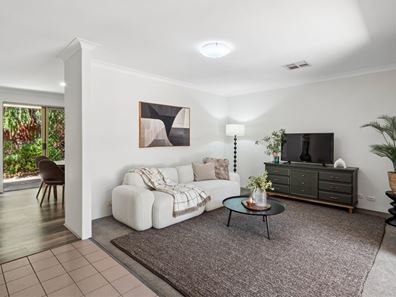 3/4-8 Sandhurst Road, Dianella WA 6059