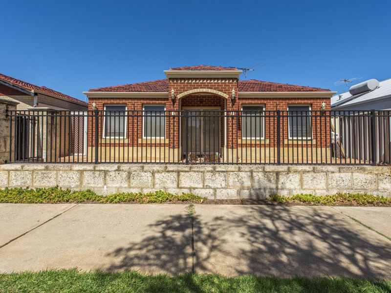 8 Verin Lane, Port Kennedy WA 6172