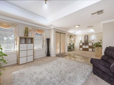8 Verin Lane, Port Kennedy WA 6172