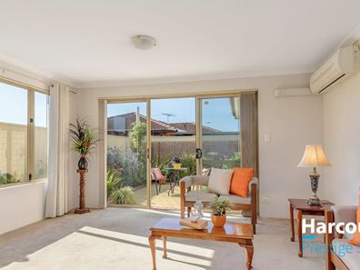14/93 Owtram Road, Armadale WA 6112