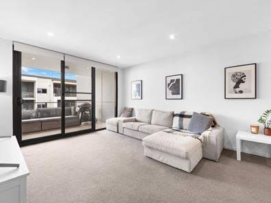 131/172 Railway Parade, West Leederville WA 6007