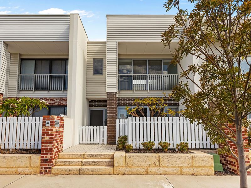 39 Turquoise Boulevard, Treeby