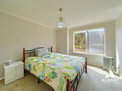 21 Ardeana Crescent, Yakamia WA 6330
