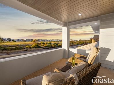 52 Bancoura Parkway, Secret Harbour WA 6173
