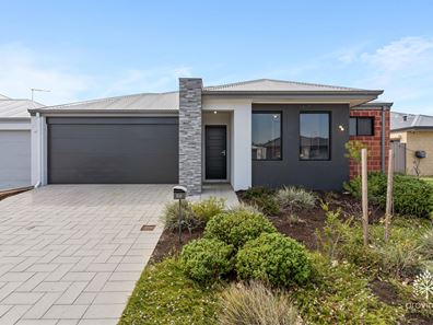 58 Crimson Boulevard, Forrestfield WA 6058