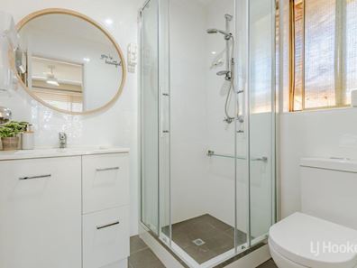 4 Oakover Turn, Greenfields WA 6210