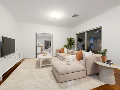 2/43 Comer Street, Como WA 6152