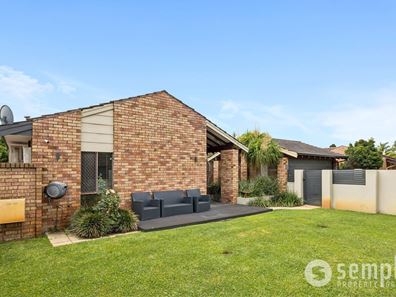39 Gracechurch Crescent, Leeming WA 6149