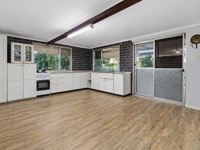 5 Felicia Drive, Pinjarra WA 6208