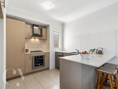 3 Aquamarine Parade, Treeby WA 6164