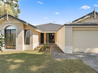 8 Abbott Brace, Baldivis WA 6171