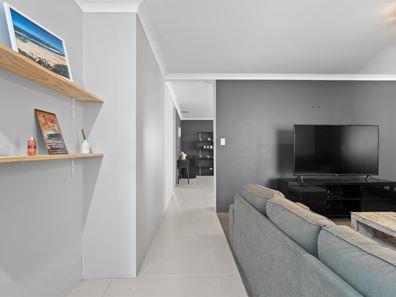 8 Abbott Brace, Baldivis WA 6171