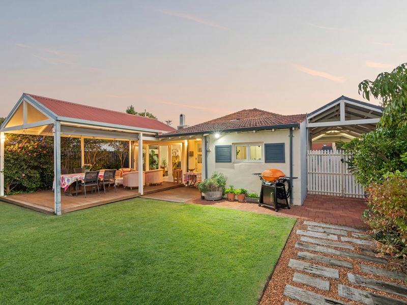 17 Surrey Road, Rivervale WA 6103