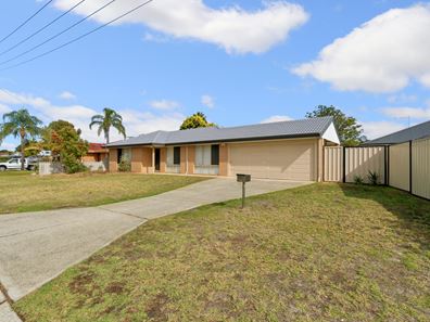 21 Columbia Way, Beechboro WA 6063