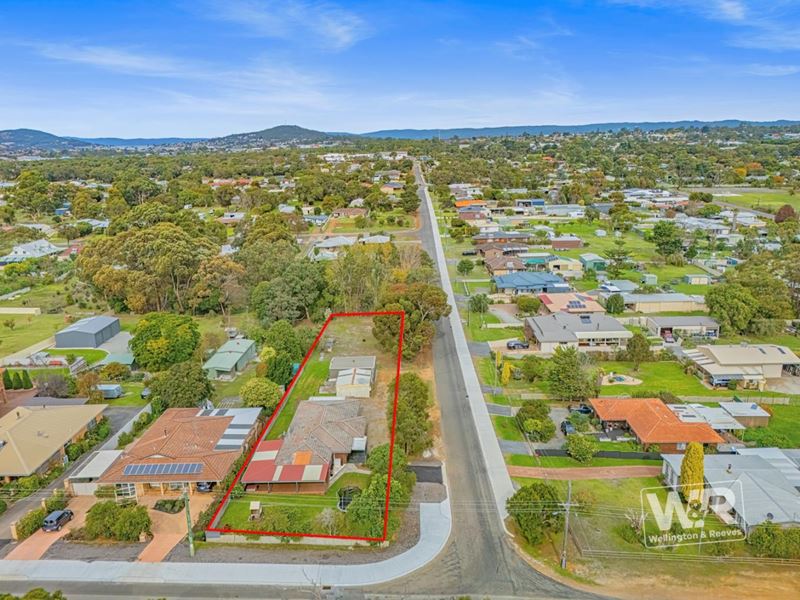 70 Adelaide Street, Milpara WA 6330