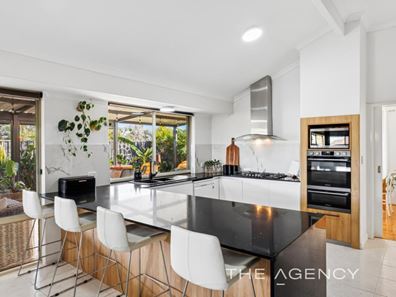 9 Sherbrooke Heights, Noranda WA 6062