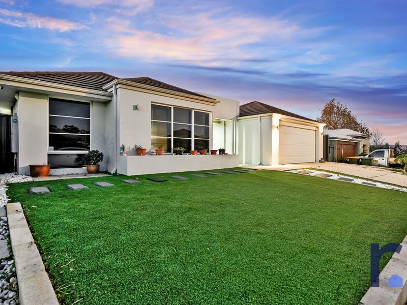 35 Dulegal  Way, Aveley WA 6069