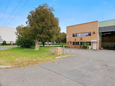 1 McDermott Street, Welshpool WA 6106